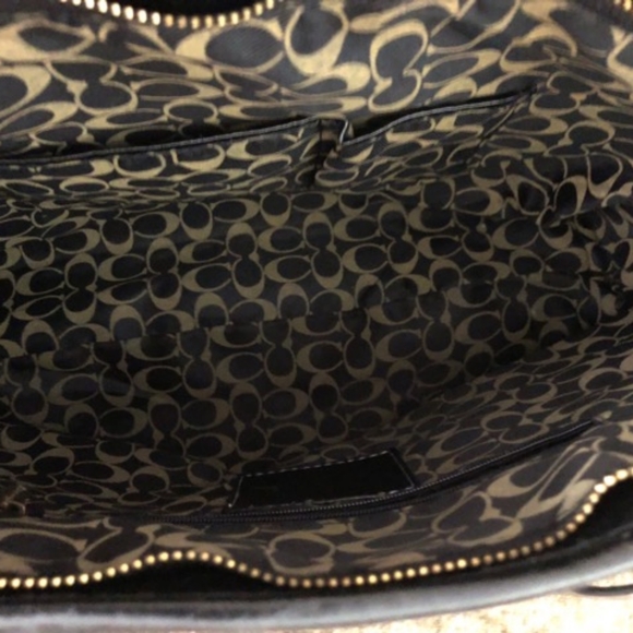 Coach HandbagBlack Canvas w/ signature Coach Pattern - Picture 4 of 10